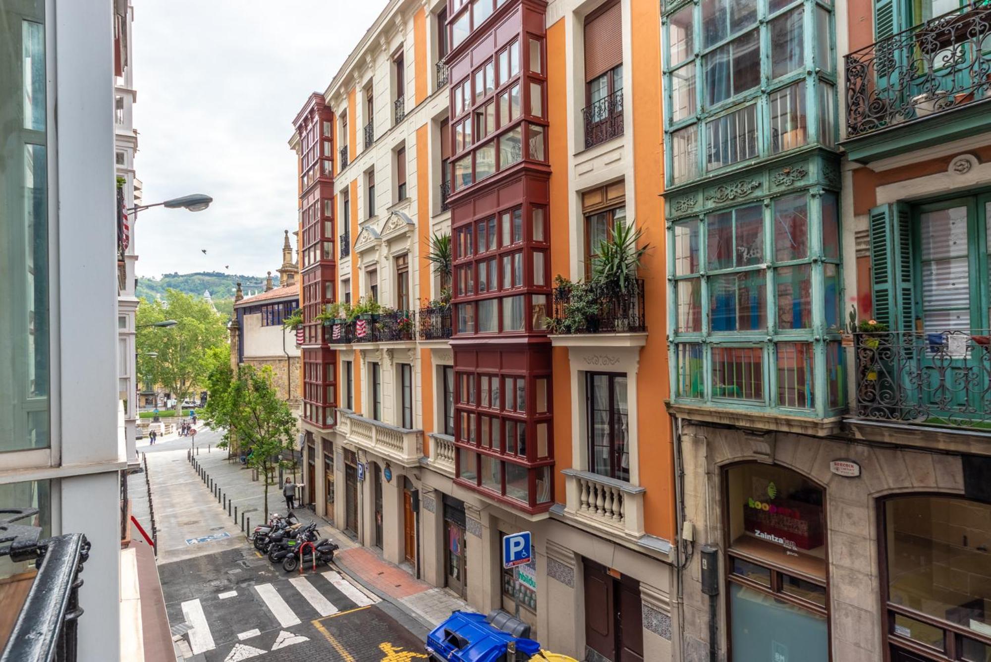 Encantador Apartamento En El Casco Antiguo De Bilbao Esterno foto